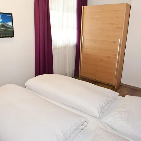 Mitteregger -best Place In Town With Summercard And Breakfast Hotel 3*