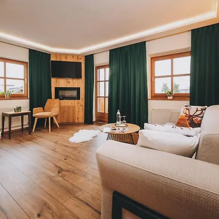 Mitteregger -best Place In Town With Summercard And Breakfast 3*