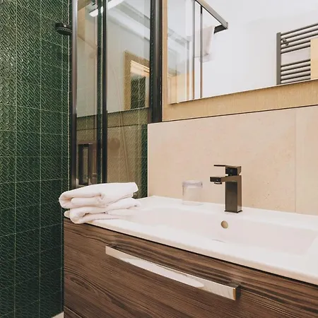 Mitteregger - Place In Town