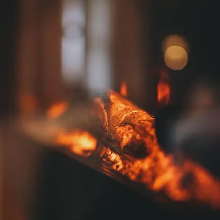 Mitteregger - Place In Town Hotel Kaprun