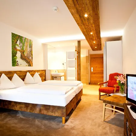 Mitteregger -best Place In Town With Summercard And Breakfast 3*
