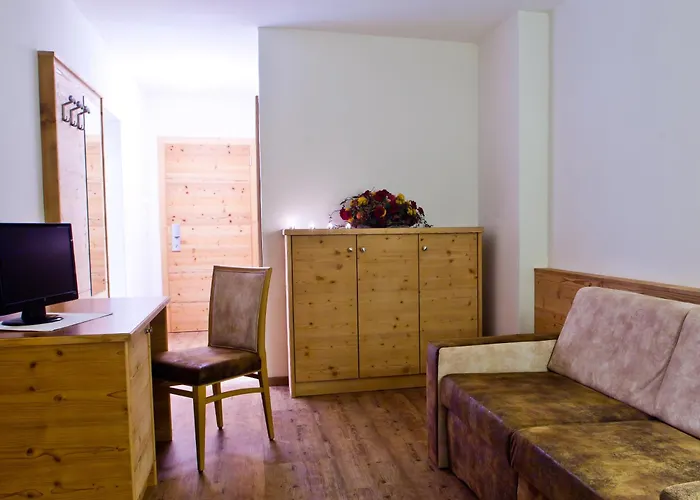 Hotel Mitteregger - Place In Town 3*