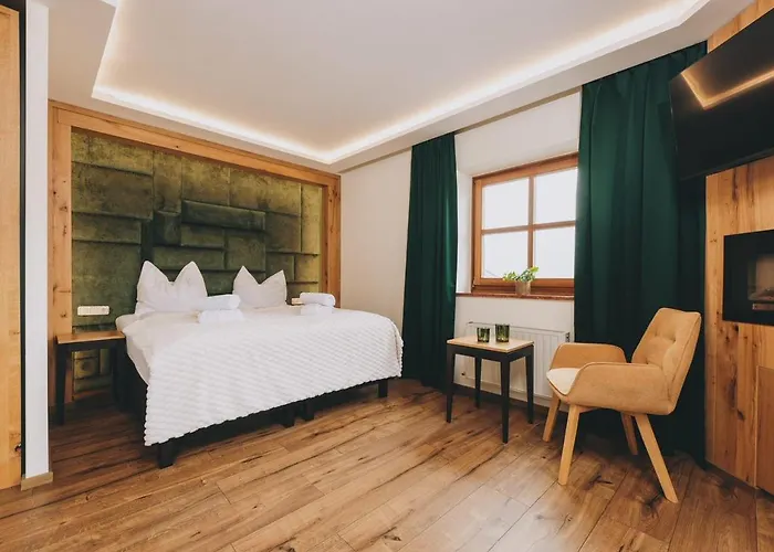 Otel Hotel Gasthof Mitteregger -Best Place In Town With Summercard And Breakfast 3*