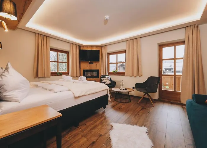 Hotel Gasthof Mitteregger -Best Place In Town With Summercard And Breakfast Kaprun