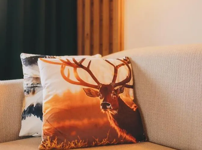 Hotel Mitteregger - Place In Town