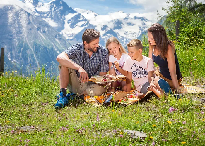 Hotel Gasthof Mitteregger -Best Place In Town With Summercard And Breakfast Kaprun